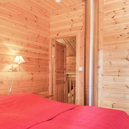 Holiday home Kuerkartano 2-sulo By Interhome Akaslompolo